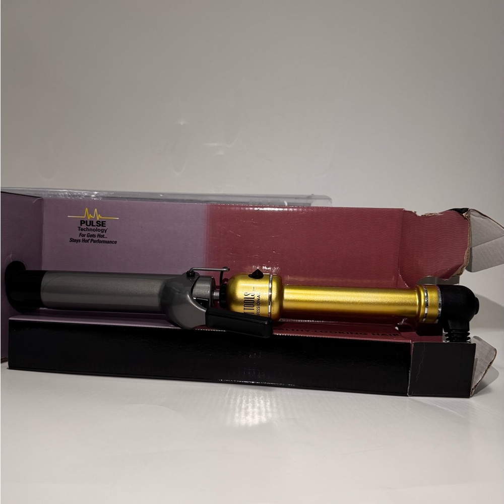Pulse Gold and Black Curling Iron